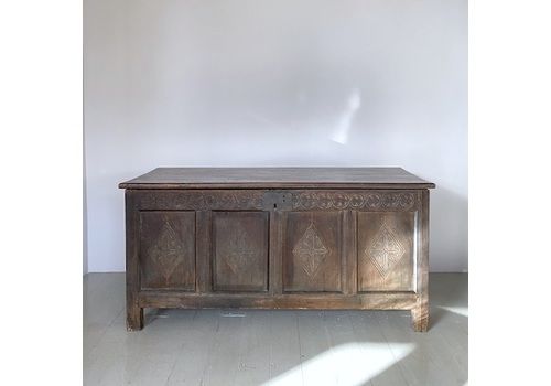 17th Century Oak Coffer, 1600s