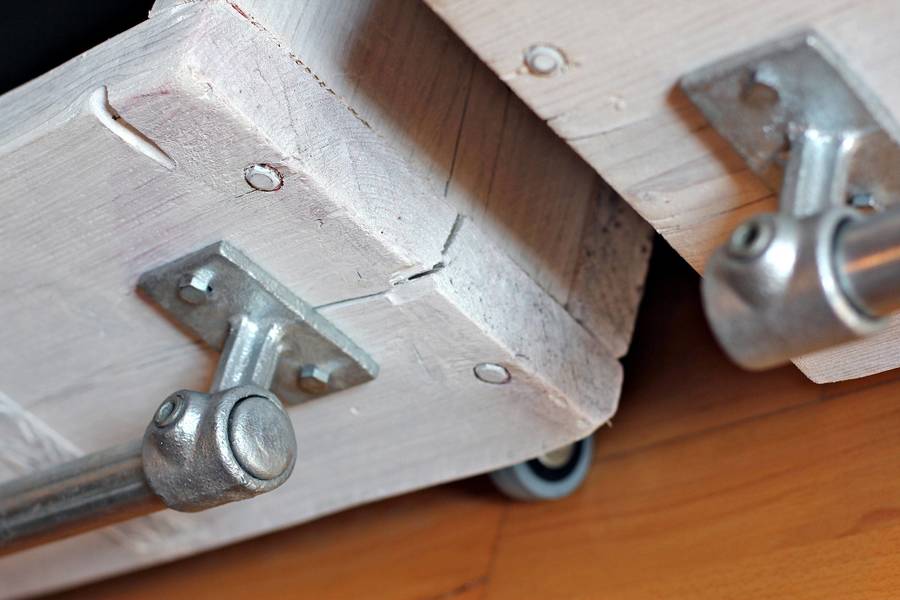 Samantha White Washed Reclaimed Scaffolding Board And Galvanised