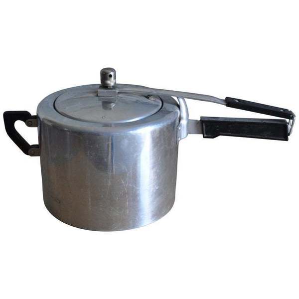 Kitchenware 1950s Aluminium Vintage Pressure Cooker Vinterior