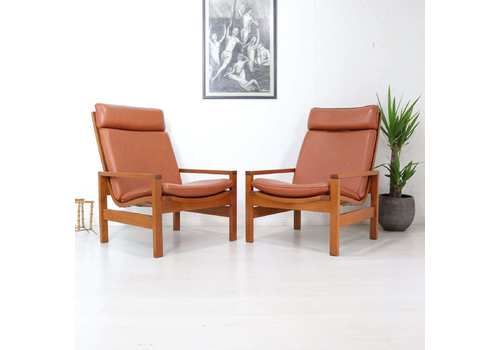 Mid Century Stunning Pair Of Rare Teak And Vinyl Parker Knoll Armchairs