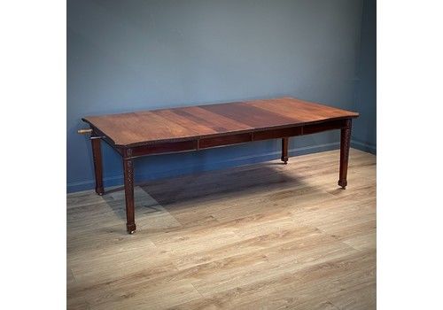 Attractive Antique Maple & Co. Carved Mahogany Wind Out Extending Dining Table