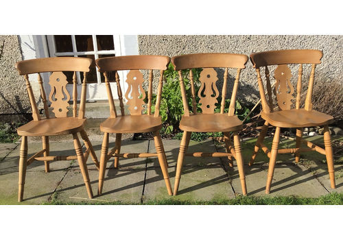 Set Of 4 Country Dining Chairs. Elm? Heavy. Turned Spindles. Fret Carved Splats