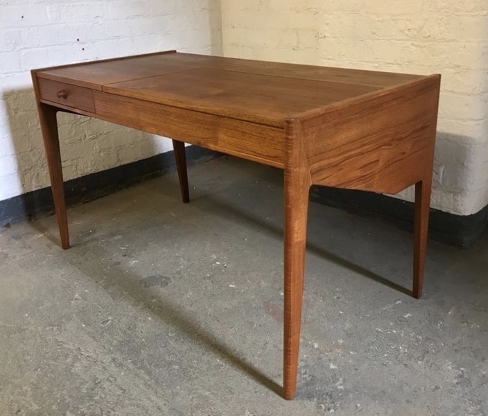Dressing Table No37 By Aksel Kjersgaard Aksel Kjersgaard Vinterior