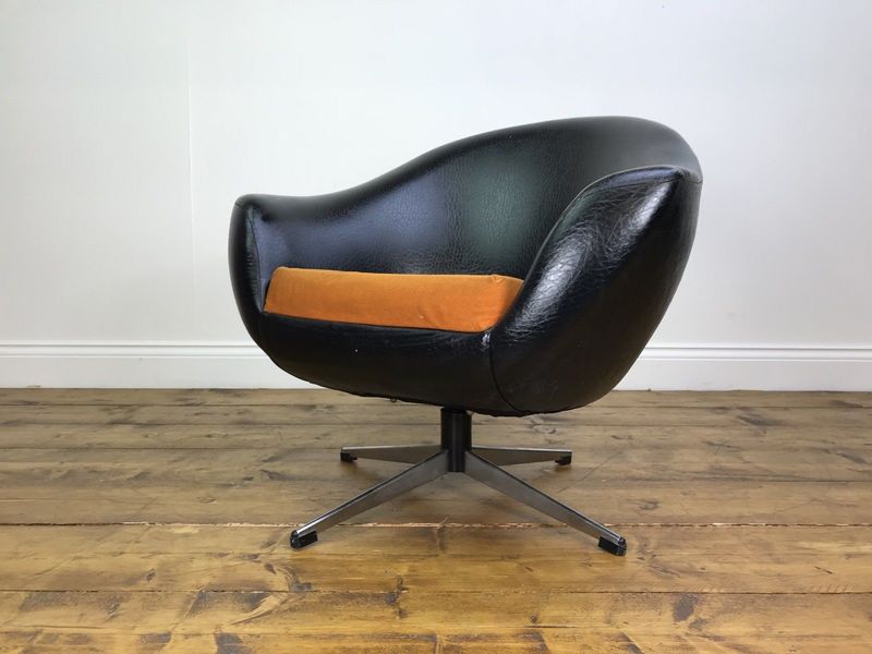 Wonderful Retro Egg Chair Vintage Black Vinyl Swivel Armchair Mid Egg Chair Vintage Black Vinyl