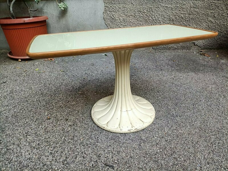 White Lacquered Wood Coffee Table With Glass Top By Vittorio Dassi For