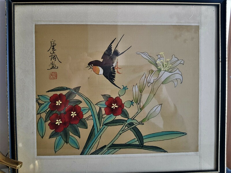 Pair Of Framed Antique Chinese Silk Paintings | Vinterior